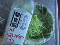 家常菜凉拌莴笋丝做法图解6)