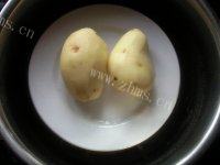 四溢的香煎土豆饼做法图解2)