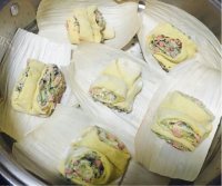 自制葱香花卷做法图解10)