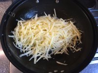 家常菜青椒土豆丝做法图解2)