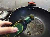 家常菜蒜薹炒腊肉做法图解3)