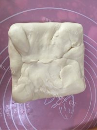 色泽鲜亮的酥皮月饼做法图解8)