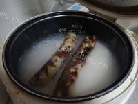 家常菜芹菜炒腊肠做法图解3)