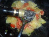 秀色可餐的番茄炒土豆做法图解10)