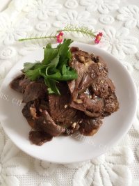 回味无穷的凉拌牛肉做法图解10)