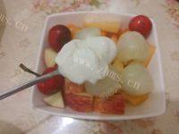 #DIY美食#酸奶水果沙拉做法图解5)