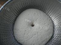 芝麻小餐包做法图解5)
