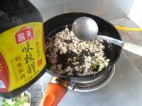 家常菜肉末烧茄子做法图解8)