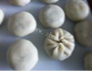 自制鸭油千层酥月饼做法图解5)