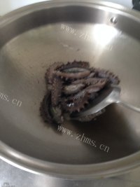 美味的红烧海参做法图解6)