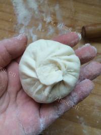美味的豆角猪肉馅包子做法图解8)