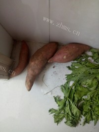 在家用微波炉烤红薯做法图解2)