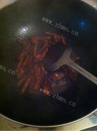特色美食红烧鸡爪做法图解5)