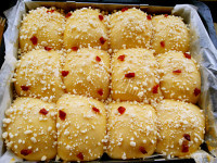 美味营养的奶酥粒餐包做法图解14)