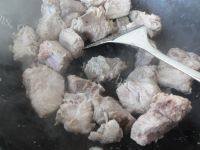 自己做的土豆炖排骨做法图解2)