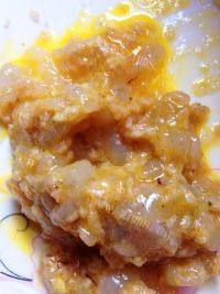 美味的香酥虾球做法图解5)