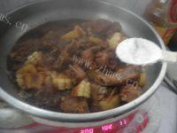美味的玉米烧排骨