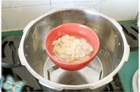 自制玫瑰蜜白豆沙汤圆做法图解2)