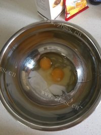 甜蜜的蓝莓酱松饼做法图解3)