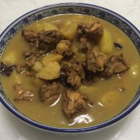 家常菜土豆炖鸡