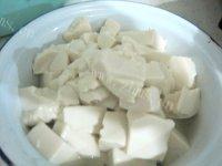 色味俱佳的烧豆腐做法图解2)