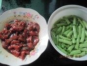 家常菜四季豆炒牛肉做法图解1)