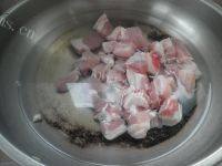 美味的豆腐烧肉做法图解3)