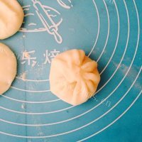 可口的桃子冰皮月饼做法图解19)