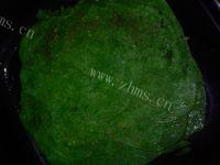 鲜香的菠菜鸡蛋饼做法图解8)