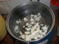 家常菜花菜炒腊肉做法图解6)