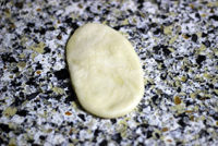 香酥金沙菊花酥做法图解5)