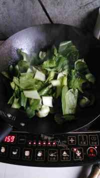 好吃的青菜炒肉丝做法图解4)
