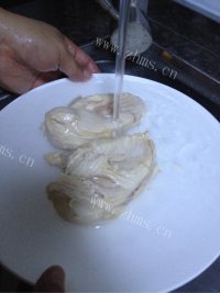 美味的麻辣鸡丝做法图解4)