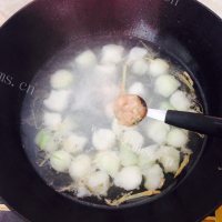 好喝的鸡肉丸冬瓜汤做法图解11)