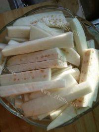 适量鱼香茄子做法图解3)