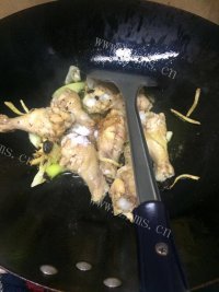 美味的可乐鸡翅根做法图解9)
