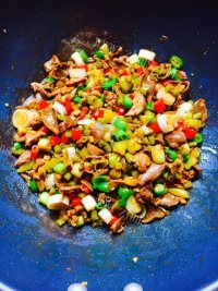 家常菜酸辣鸡杂做法图解10)
