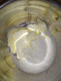 色味俱佳的百香果磅蛋糕做法图解1)