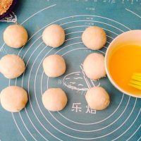 喷香的蟹壳黄烧饼做法图解22)