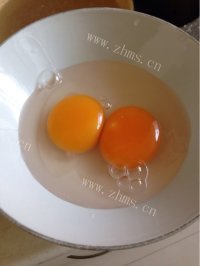特下饭的苦瓜煎蛋做法图解4)