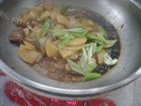 家常菜五花肉炒土豆片