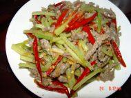 泡椒牛肉丝自制