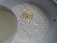 夏天的紫薯麻团做法图解2)
