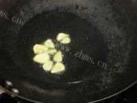 鲜蒜薹木耳肉丝做法图解5)