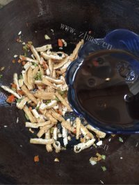 回味无穷的香辣臭豆腐做法图解9)