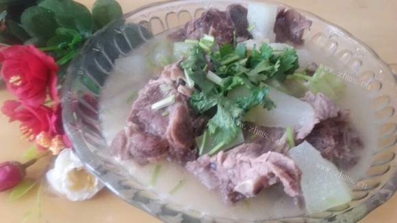独特的冬瓜骨头汤