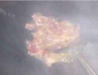 家常菜番茄炒牛肉做法图解2)