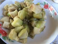 简单的西红柿烧茄子做法图解3)