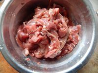 美味花菜炒牛肉做法图解5)