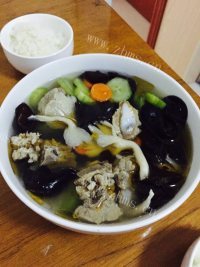好喝清爽排骨汤做法图解6)